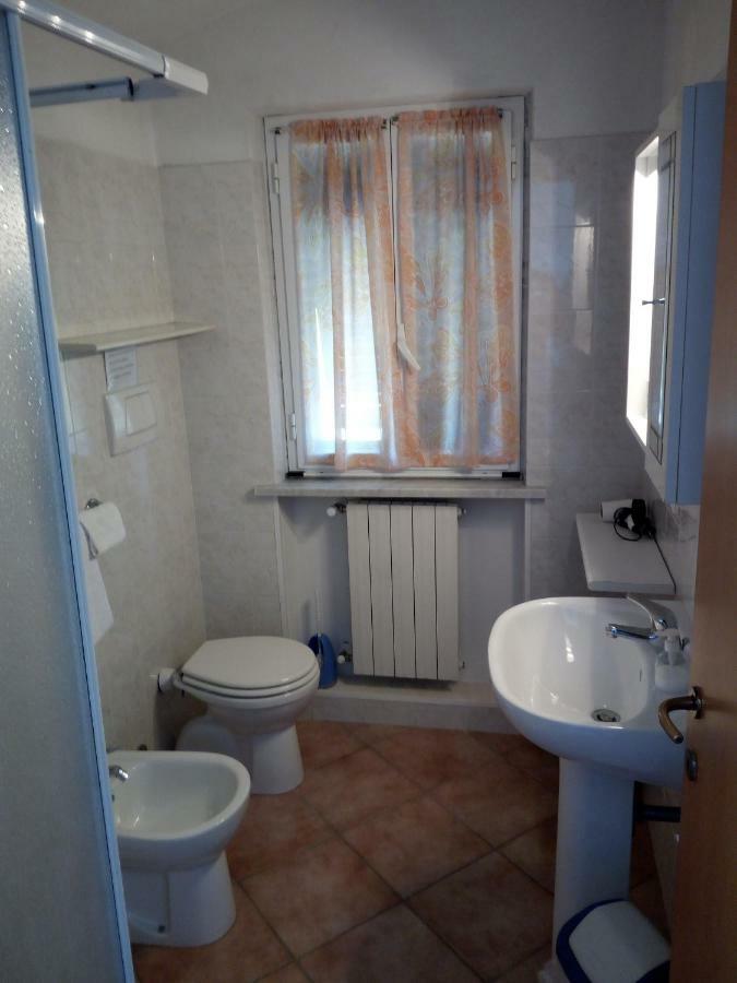 Bed and Breakfast Nonna Piera Marina Di Carrara Esterno foto