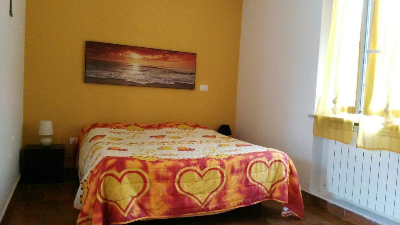 Bed and Breakfast Nonna Piera Marina Di Carrara Esterno foto
