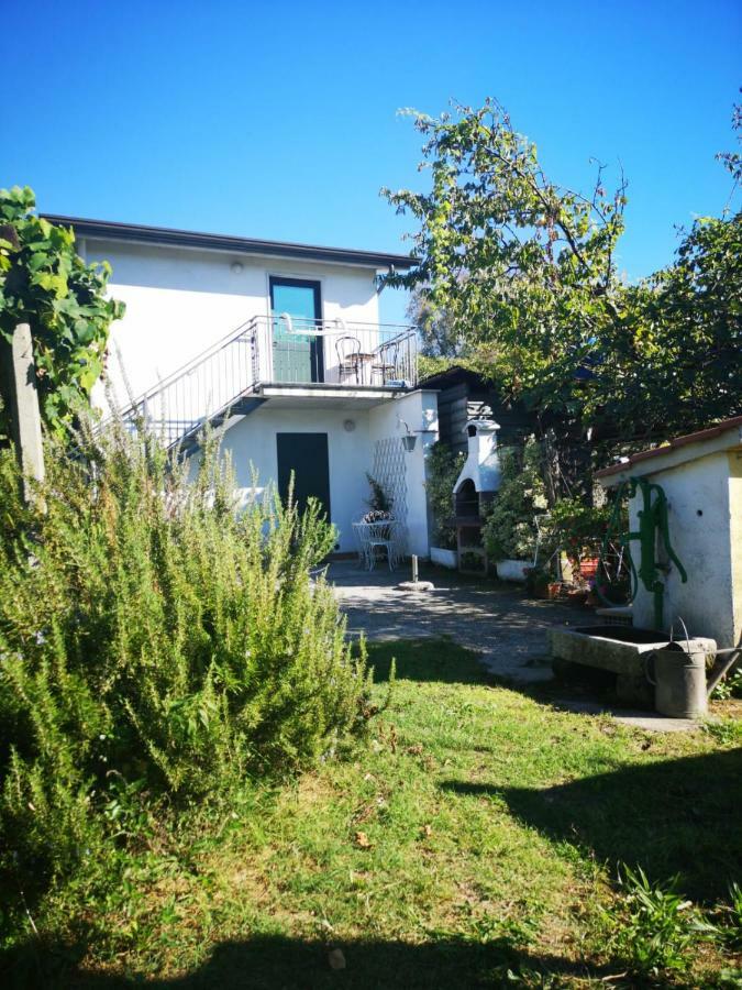 Bed and Breakfast Nonna Piera Marina Di Carrara Esterno foto