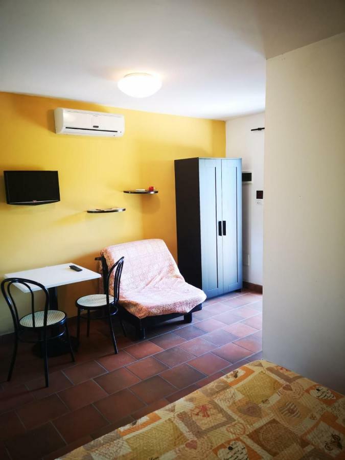 Bed and Breakfast Nonna Piera Marina Di Carrara Esterno foto